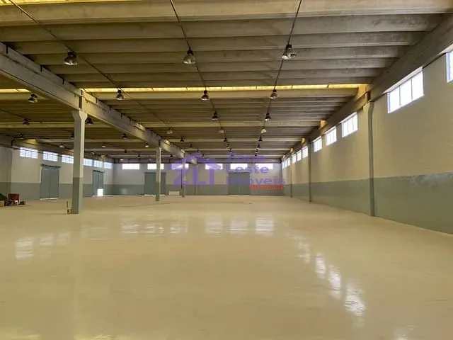 Galpão / Barracão com 5980m², para alugar, no bairro Parque São Lourenço em São Paulo