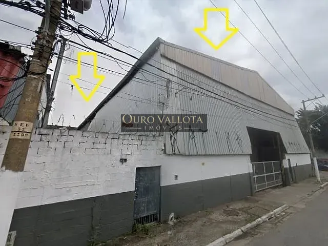 Galpão / Barracão com 1073m², para alugar, no bairro Vila Guilherme em São Paulo