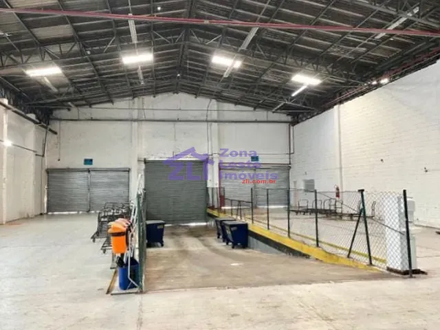Galpão / Barracão com 9507m², para alugar, no bairro Vila Leopoldina em São Paulo