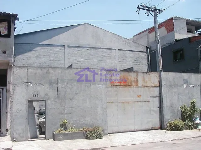 Galpão / Barracão à venda, no bairro Vila Carrão em São Paulo