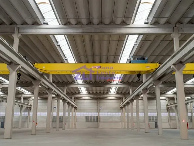 Galpão / Barracão com 20000m², para alugar, no bairro Vila Alpina em São Paulo