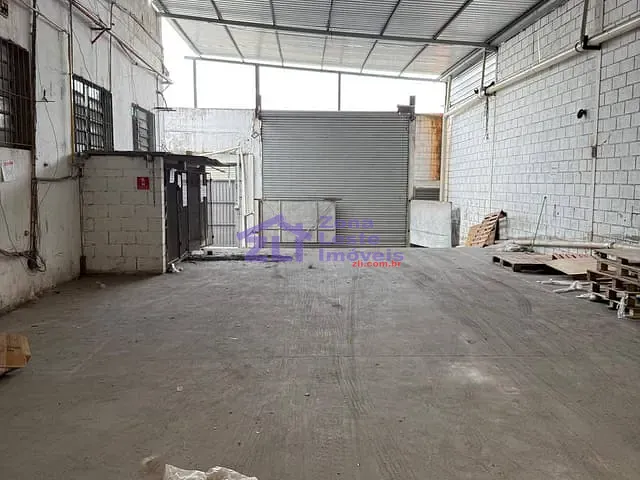 Galpão / Barracão com 396m², à venda, no bairro Jardim Tietê em São Paulo