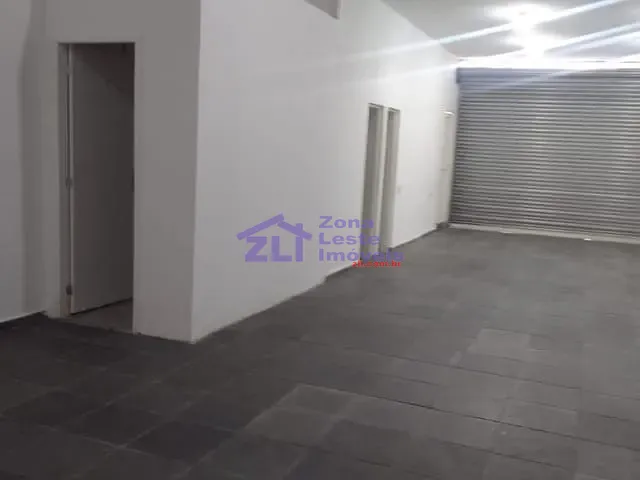 Galpão / Barracão com 220m², para alugar, no bairro Chácara Belenzinho em São Paulo