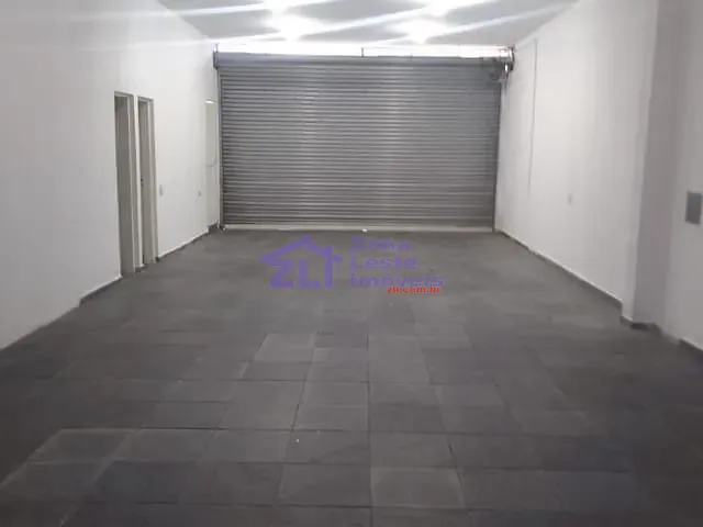 Galpão / Barracão com 220m², para alugar, no bairro Chácara Belenzinho em São Paulo