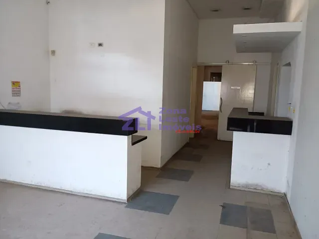 Galpão / Barracão com 880m², à venda, no bairro Jardim Dona Sinhá em São Paulo
