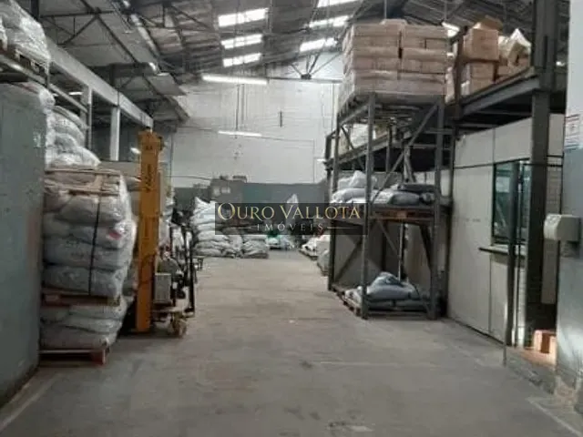 Galpão / Barracão com 1300m², à venda, no bairro Cidade São Mateus em São Paulo