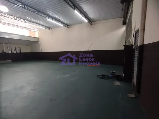 Galpão / Barracão com 270m², para alugar, no bairro Vila Primavera em São Paulo