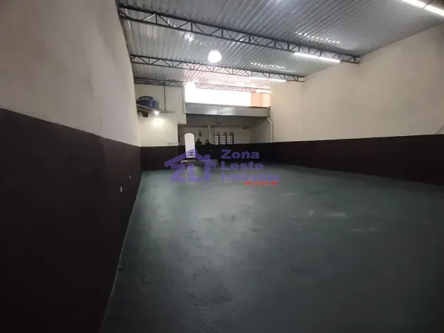 Galpão / Barracão com 270m², para alugar, no bairro Vila Primavera em São Paulo