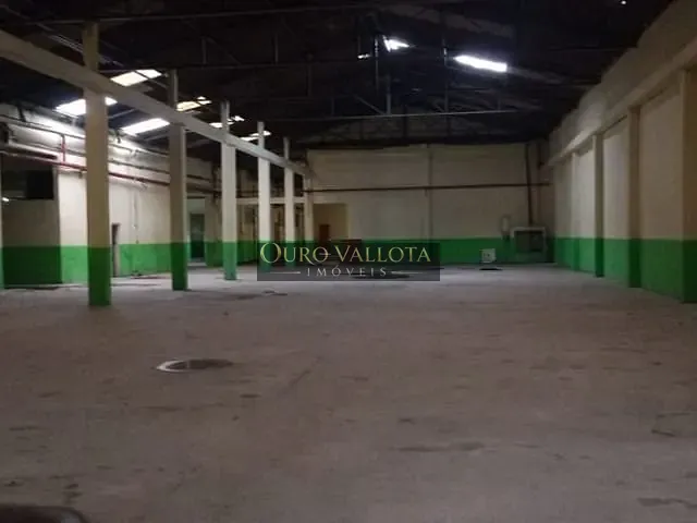 Galpão / Barracão com 4000m², para alugar, no bairro Vila Nilo em São Paulo