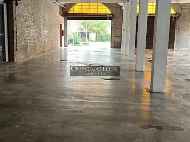Galpão / Barracão com 2200m², para alugar, no bairro Mooca em São Paulo