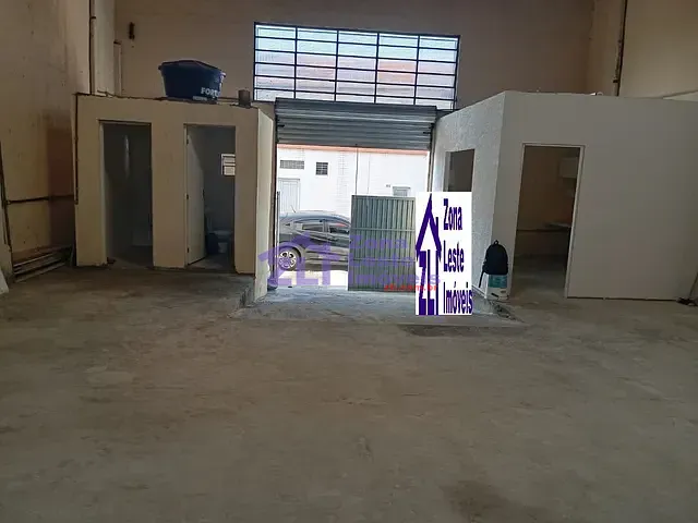 Galpão / Barracão com 500m², para alugar, no bairro Vila Antonieta em São Paulo