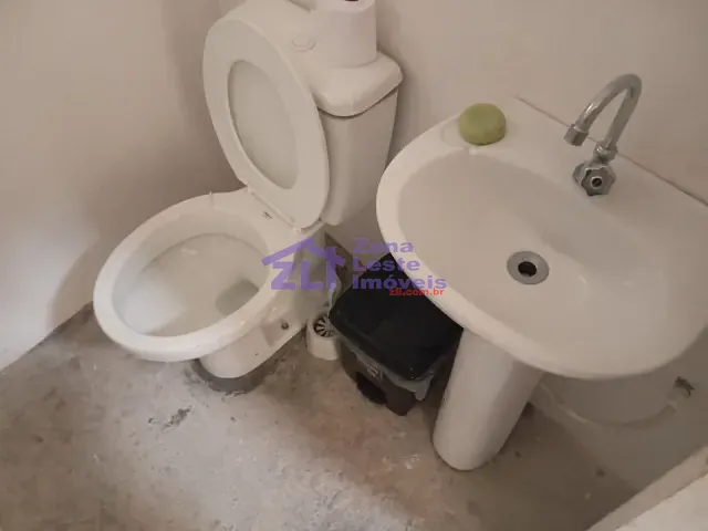 Galpão / Barracão com 500m², para alugar, no bairro Vila Antonieta em São Paulo