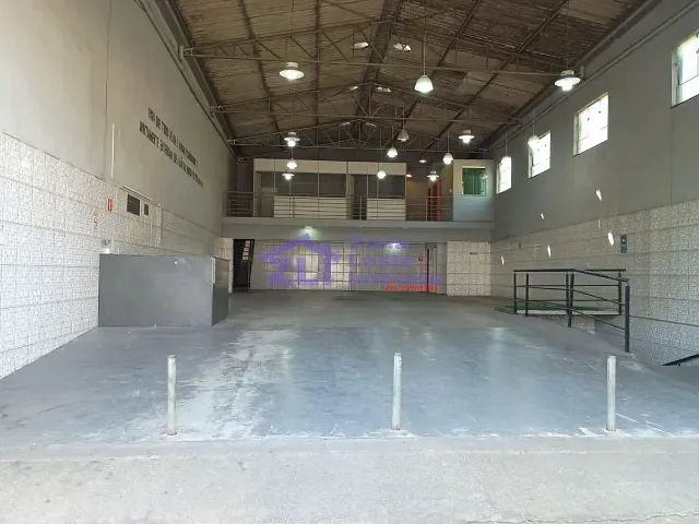 Galpão / Barracão com 500m², para alugar, no bairro Jardim São Cristóvão em São Paulo