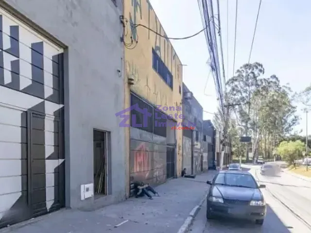 Galpão / Barracão para alugar, no bairro Itaquera em São Paulo