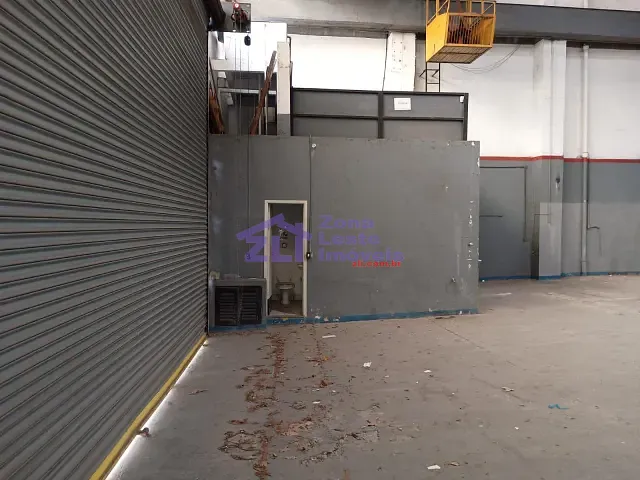 Galpão / Barracão com 860m², para alugar, no bairro Mooca em São Paulo