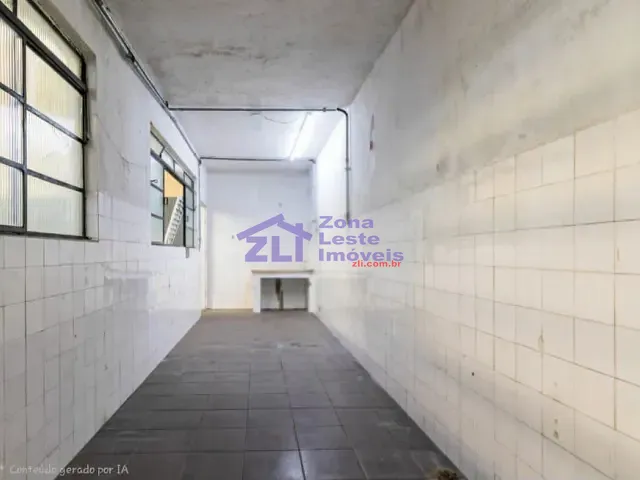 Galpão / Barracão à venda, no bairro Vila Esperança em São Paulo