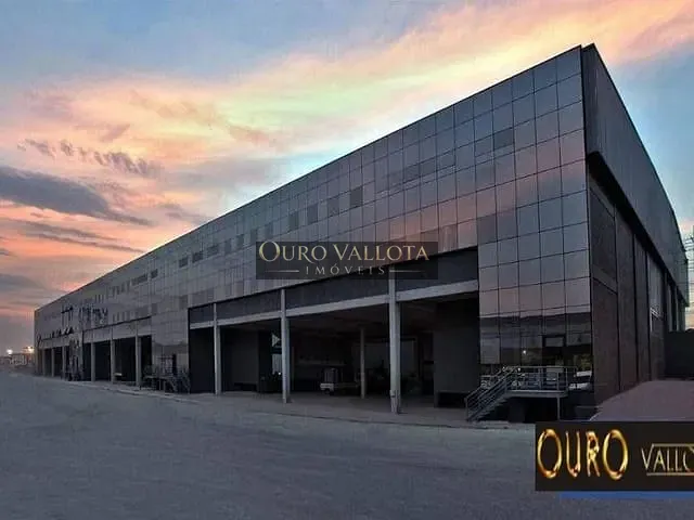 Galpão / Barracão com 1398m², para alugar, no bairro Jardim Cumbica em Guarulhos