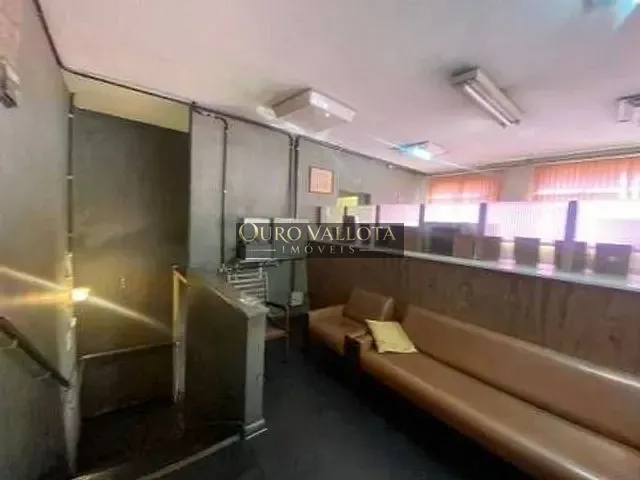 Galpão / Barracão com 1820m², à venda, no bairro Tatuapé em São Paulo