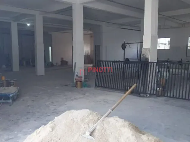 Galpão / Barracão para alugar, no bairro Vila Santa Luzia em São Bernardo do Campo