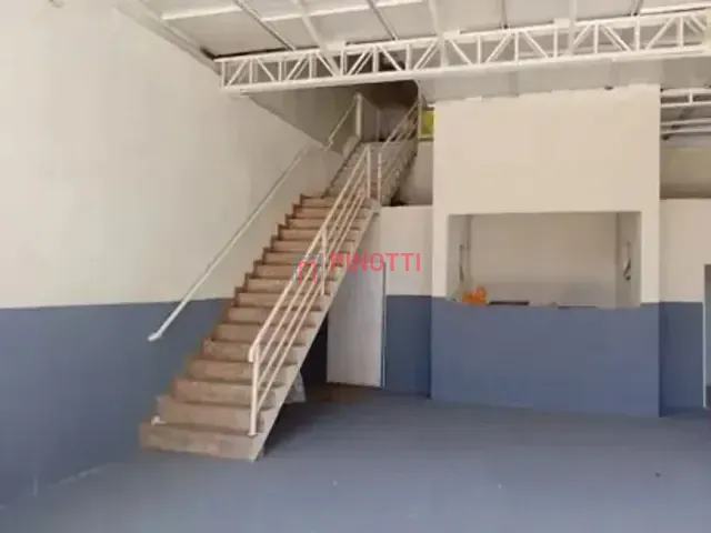 Galpão / Barracão para alugar, no bairro Nova Petrópolis em São Bernardo do Campo