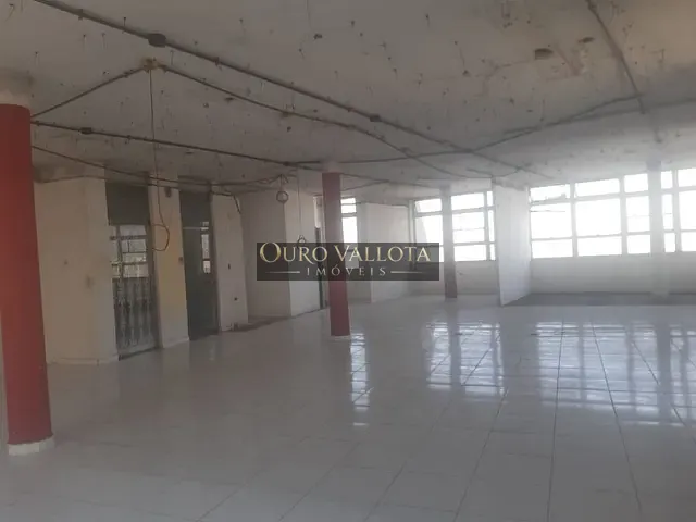 Galpão / Barracão com 1543m², para alugar, no bairro Brás em São Paulo