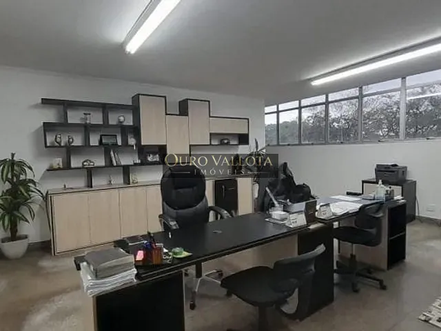 Galpão / Barracão com 5500m², para alugar, no bairro Cumbica em Guarulhos