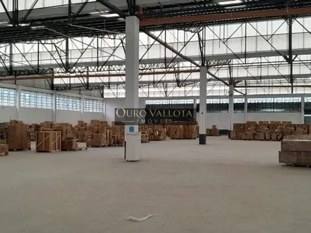 Galpão / Barracão com 5500m², para alugar, no bairro Cumbica em Guarulhos