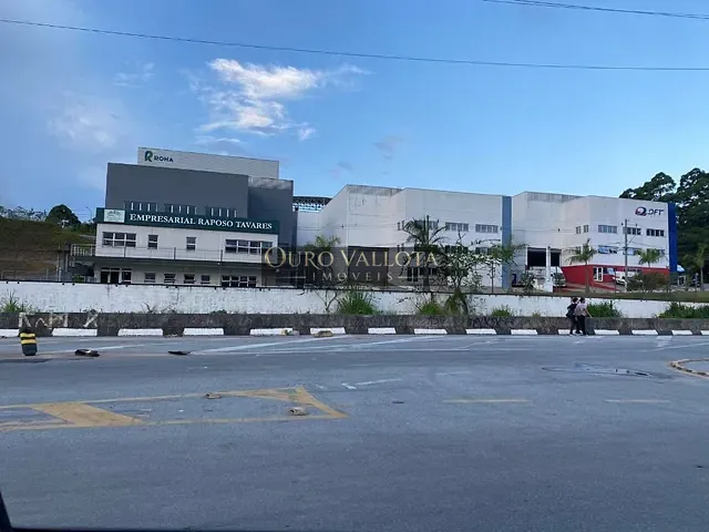 Galpão / Barracão com 1185m², para alugar, no bairro Centro (Vargem Grande Paulista) em Vargem Grande Paulista