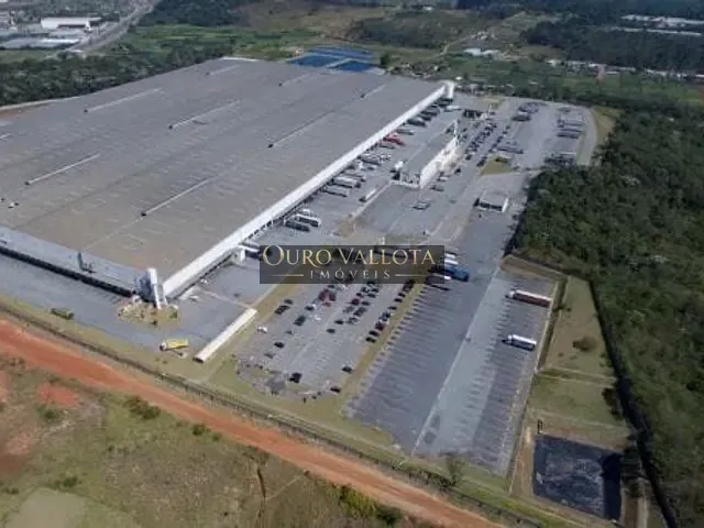 Galpão / Barracão com 8316m², para alugar, no bairro Fontes em Arujá
