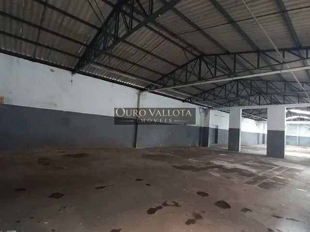 Galpão / Barracão com 1500m², à venda, no bairro Brás em São Paulo
