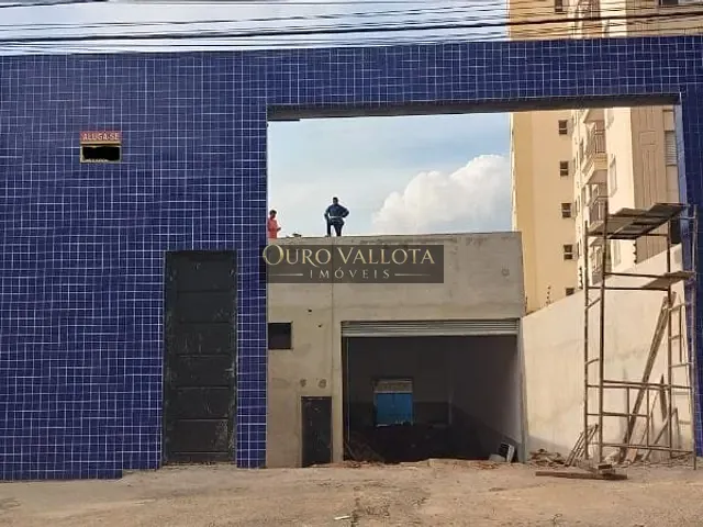 Galpão / Barracão com 700m², para alugar, no bairro Parque das Flores em São Paulo