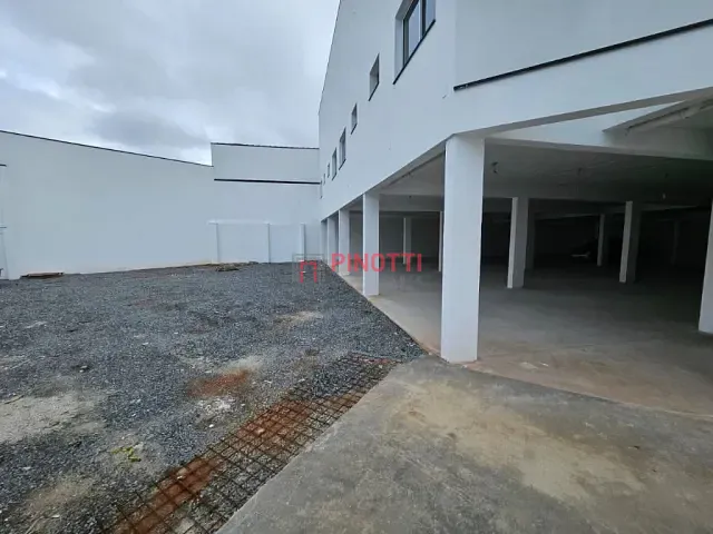 Galpão / Barracão para alugar, no bairro Dos Casa em São Bernardo do Campo