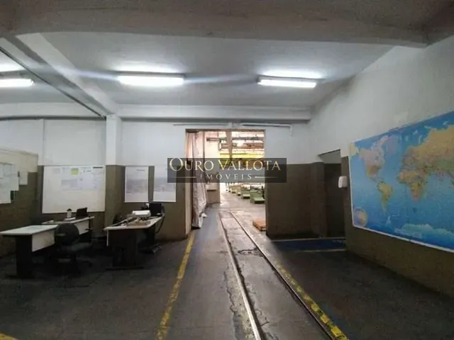 Galpão / Barracão com 2877m², para alugar, no bairro Vila Maria em São Paulo