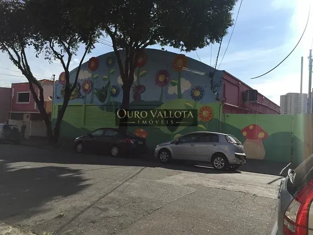 Galpão / Barracão com 750m², à venda, no bairro Bosque da Saúde em São Paulo