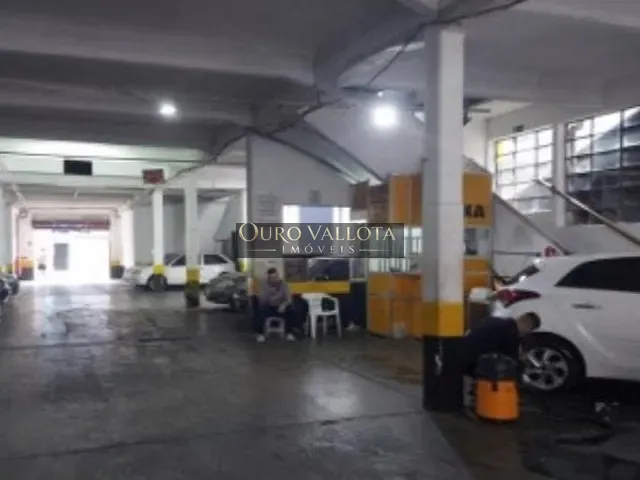 Galpão / Barracão com 918m², à venda, no bairro Santa Ifigênia em São Paulo