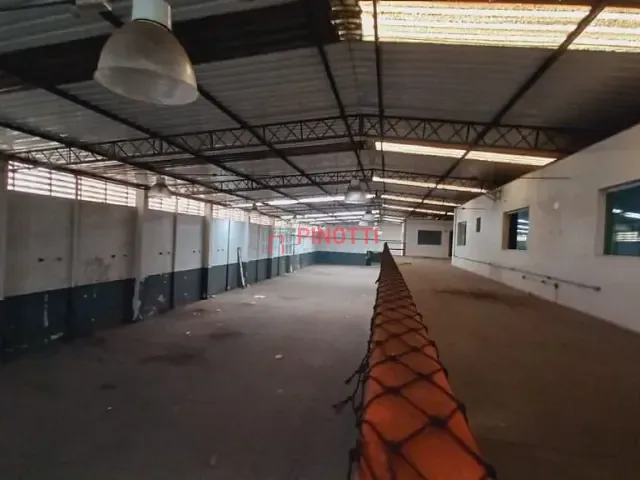 Galpão / Barracão à venda ou para alugar, no bairro Centro em Diadema