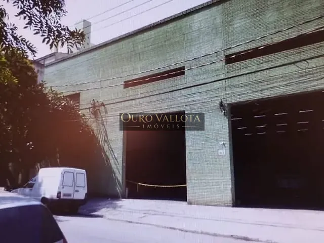 Galpão / Barracão com 735m², para alugar, no bairro Brás em São Paulo