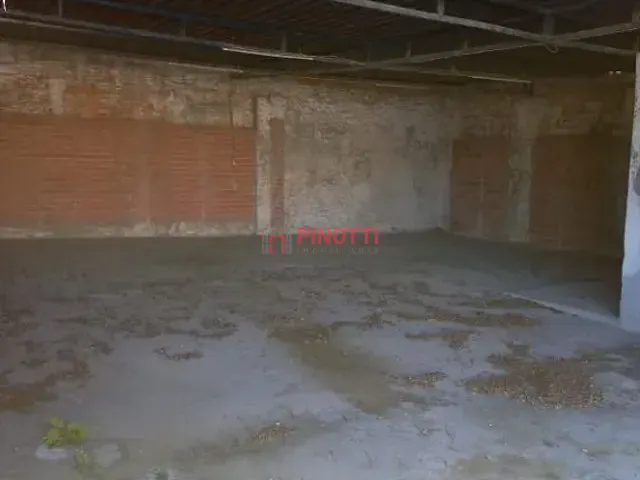 Galpão / Barracão para alugar, no bairro Utinga em Santo André