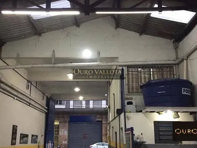 Galpão / Barracão com 528m², à venda, no bairro Brás em São Paulo