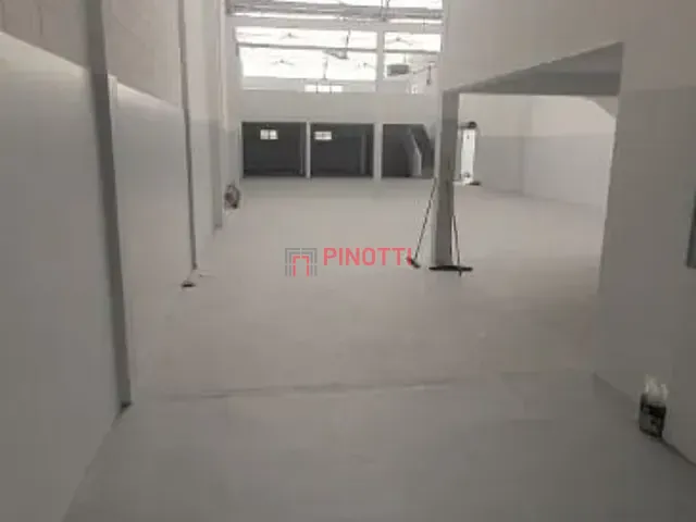 Galpão / Barracão para alugar, no bairro Conceição em Diadema
