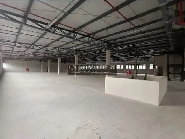 Galpão / Barracão com 4162m², para alugar, no bairro Lapa de Baixo em São Paulo