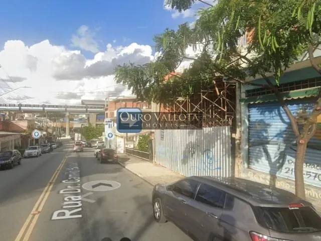 Galpão / Barracão com 180m², para alugar, no bairro Parque Residencial Oratorio em São Paulo