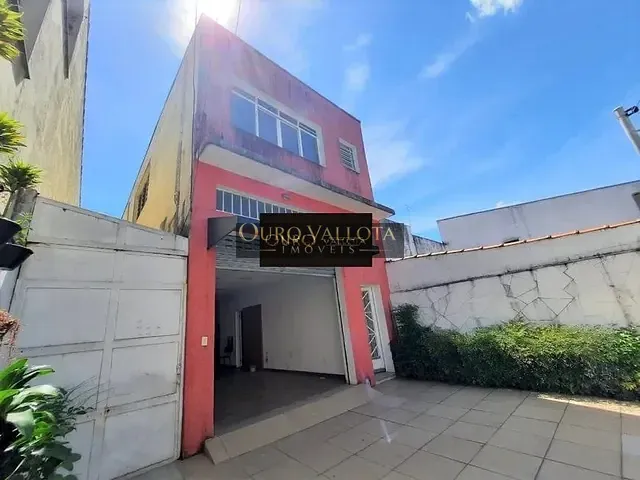 Galpão / Barracão com 301m², para alugar, no bairro Jardim Glória em São Paulo