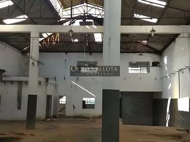 Galpão / Barracão com 750m², à venda, no bairro Ipiranga em São Paulo