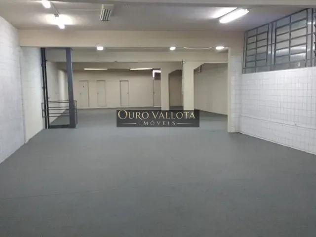Galpão / Barracão com 800m², para alugar, no bairro Casa Verde Alta em São Paulo