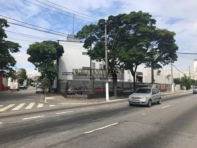 Galpão / Barracão com 1600m², para alugar, no bairro Mooca em São Paulo