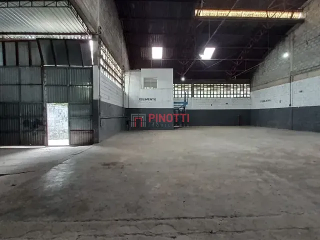 Galpão / Barracão para alugar, no bairro Batistini em São Bernardo do Campo