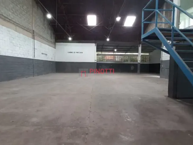 Galpão / Barracão para alugar, no bairro Batistini em São Bernardo do Campo