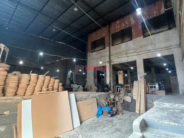 Galpão / Barracão para alugar, no bairro Vila Lusitânia em São Bernardo do Campo