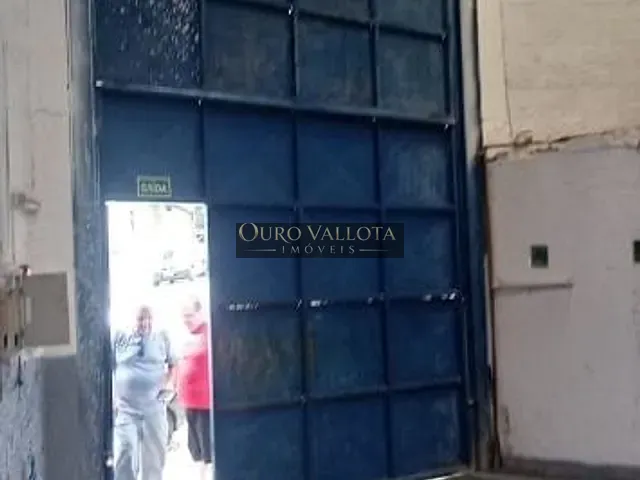 Galpão / Barracão com 300m², para alugar, no bairro Vila Alpina em São Paulo